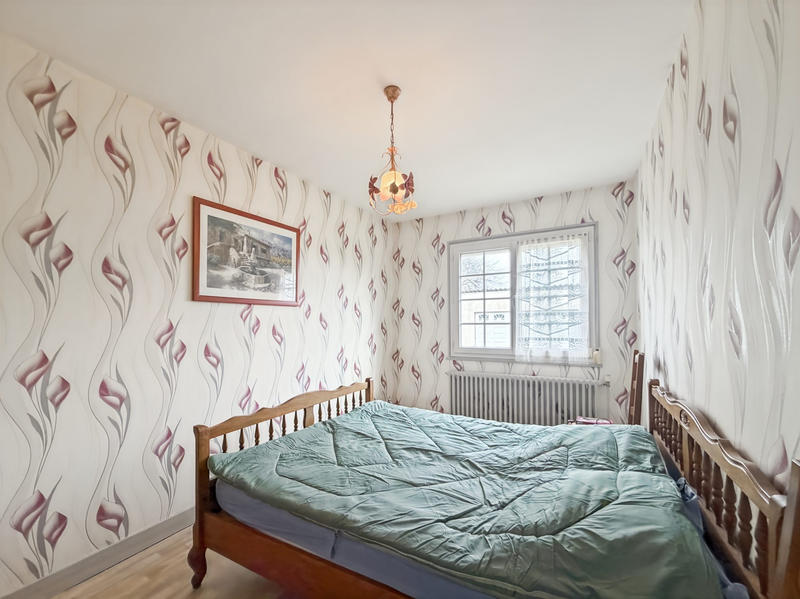 Maison traditionnelle - 81 m² - 4 pièces