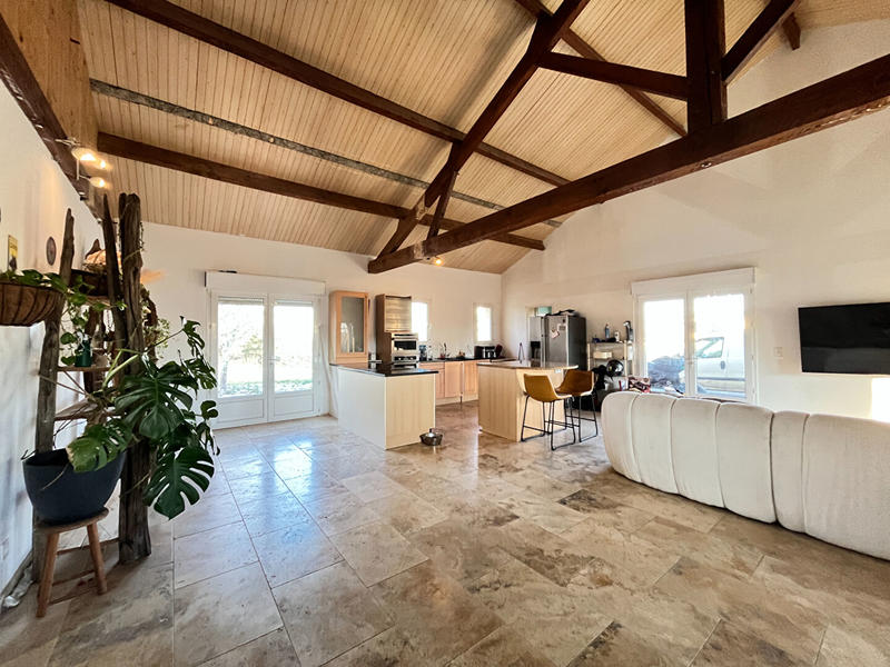 Maison - 147 m² - 5 pièces