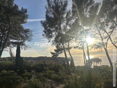 Appartement - 150 m² - 4 pièces