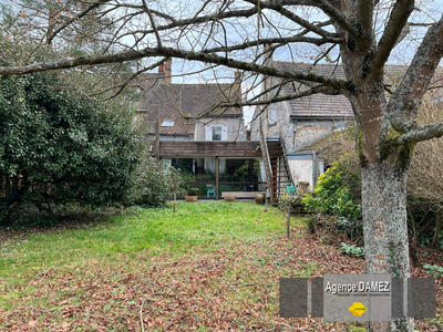 Maison - 150 m² - 6 pièces