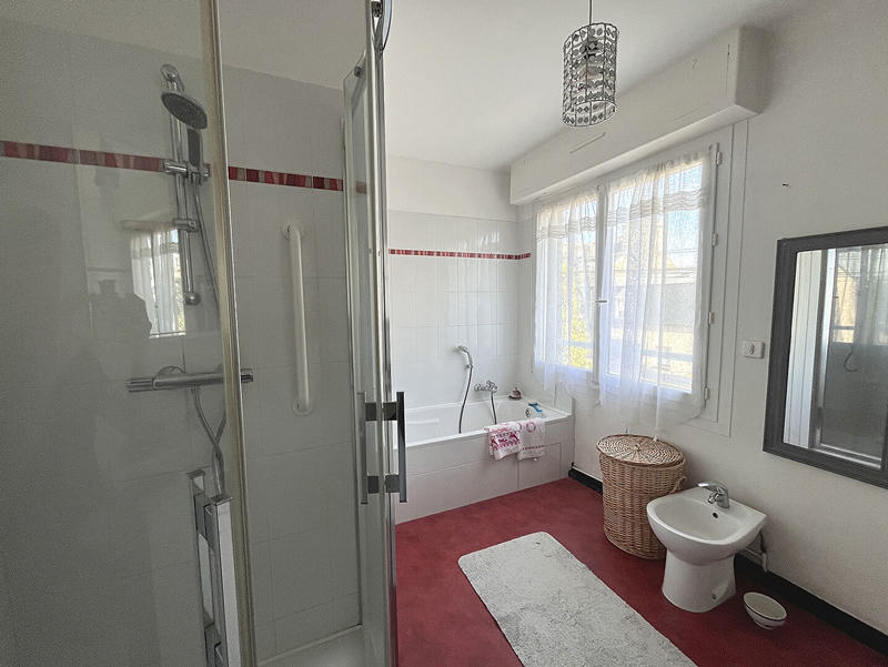 Maison - 132 m² - 6 pièces