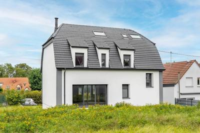 Maison - 200 m² - 7 pièces