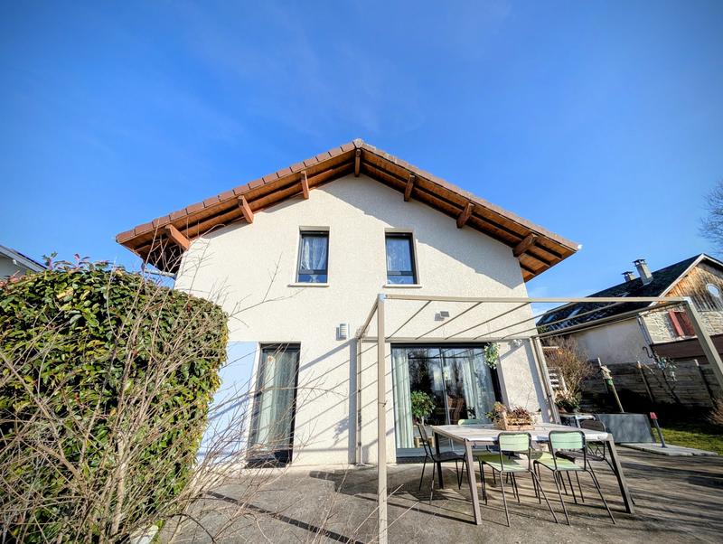 Maison - 89 m² - 4 pièces