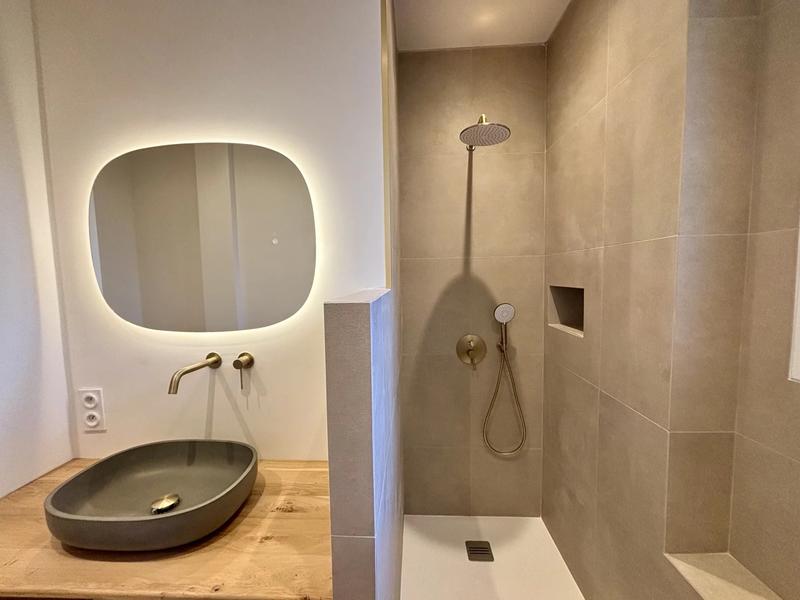 Appartement - 49 m² - 3 pièces