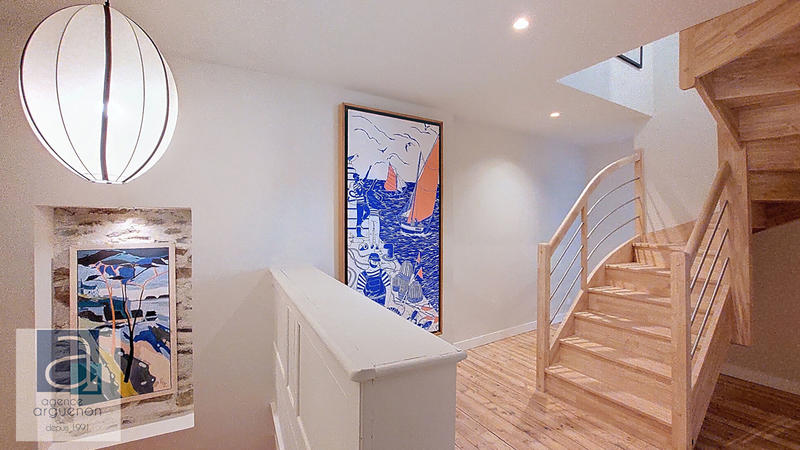 Maison - 135 m² - 5 pièces