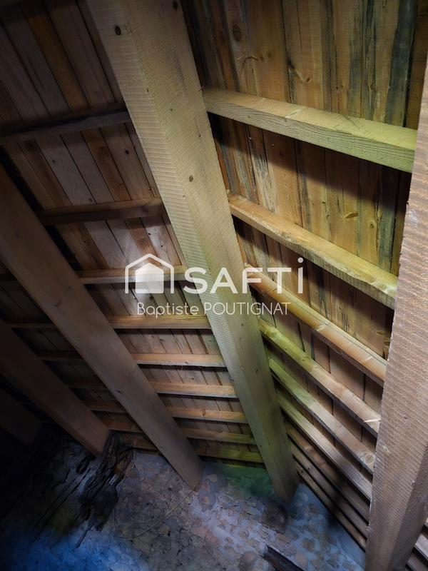 Maison - 126 m² - 8 pièces