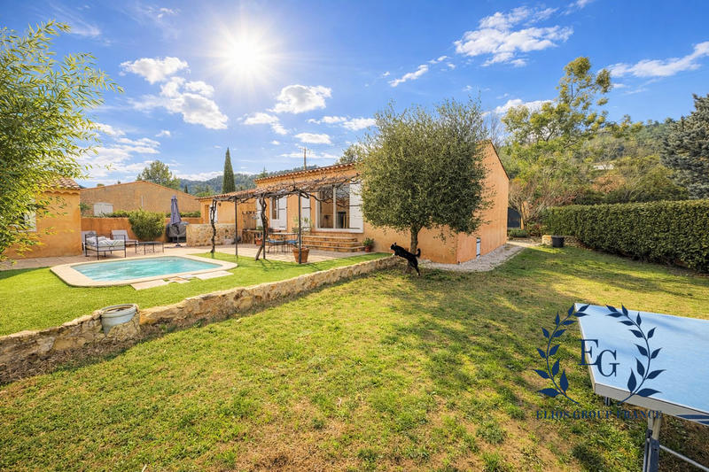 Maison - 104 m² - 5 pièces