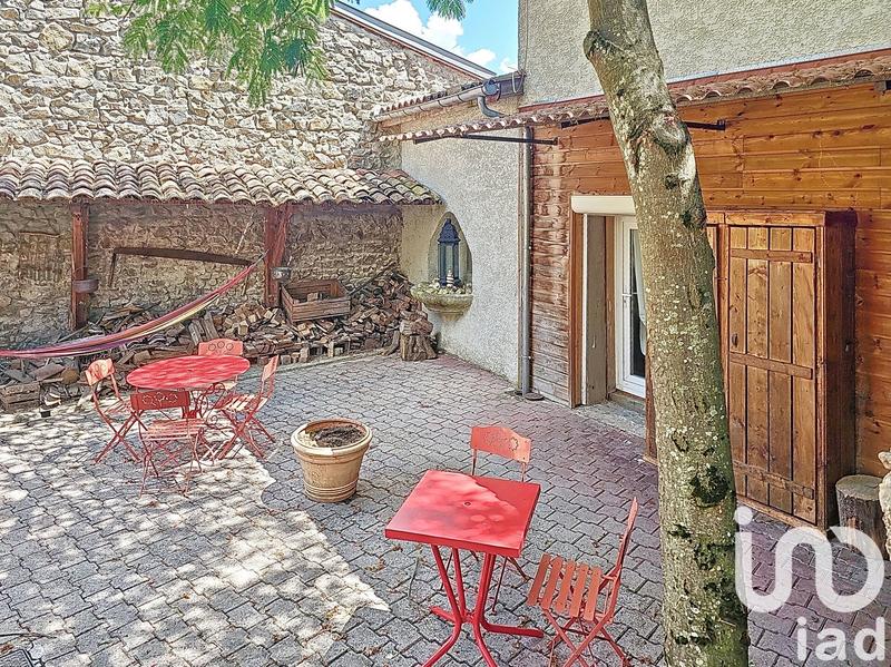 Maison - 157 m² - 5 pièces