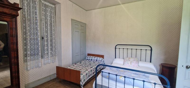 Maison - 200 m² - 6 pièces