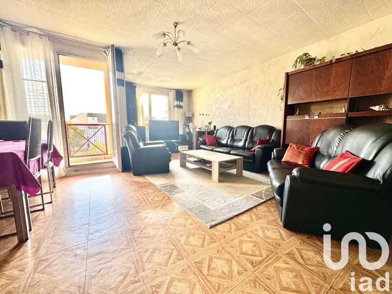 Appartement - 93 m² - 4 pièces