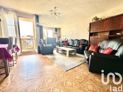 Appartement - 93 m² - 4 pièces