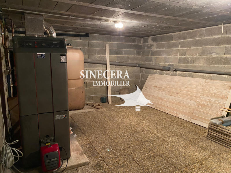 Propriété - 98 m² - 5 pièces