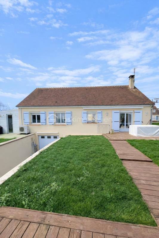 Maison - 140 m² - 7 pièces