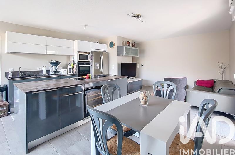 Appartement - 83 m² - 4 pièces