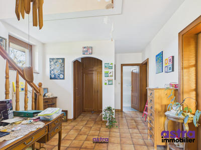 Maison - 143 m² - 7 pièces
