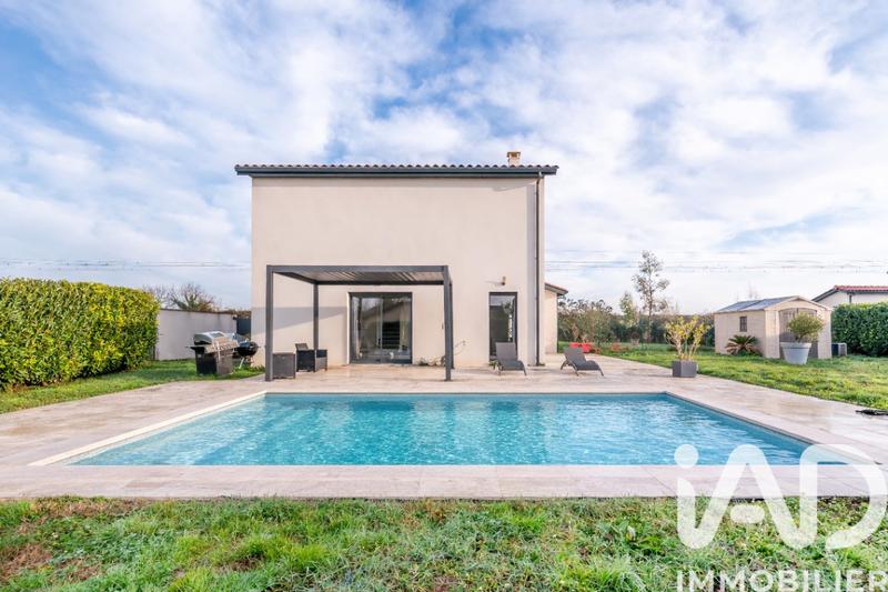 Maison - 97 m² - 4 pièces