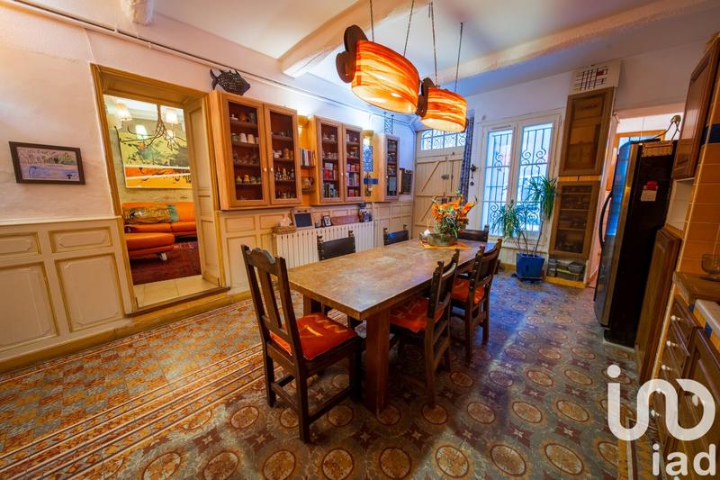 Maison de village - 360 m² - 10 pièces