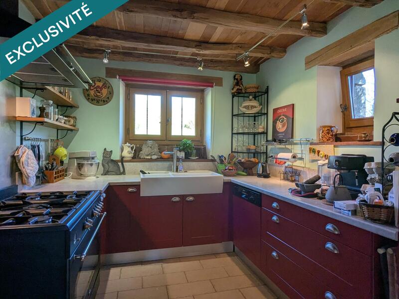 Maison - 206 m² - 6 pièces