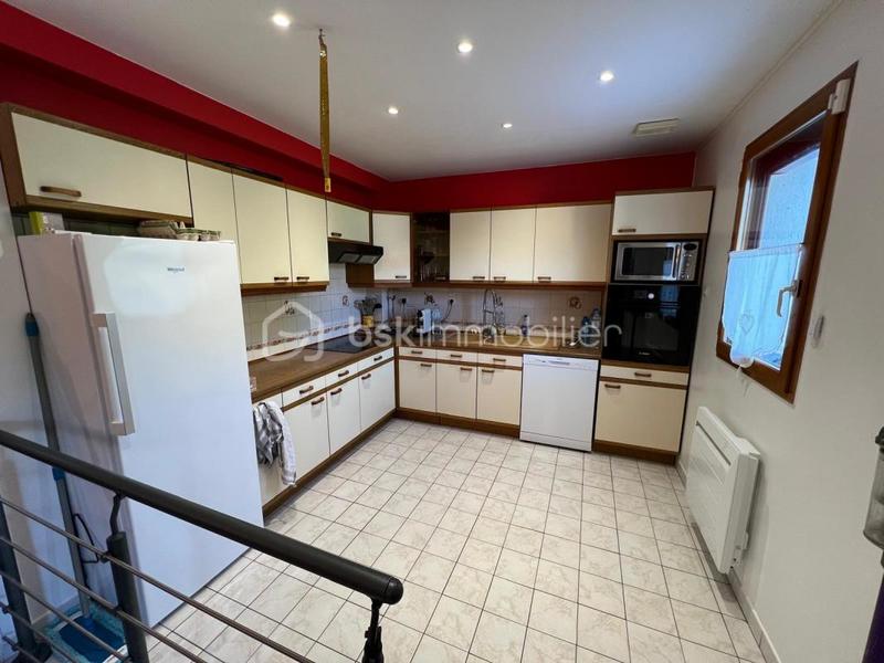 Maison - 97 m² - 4 pièces