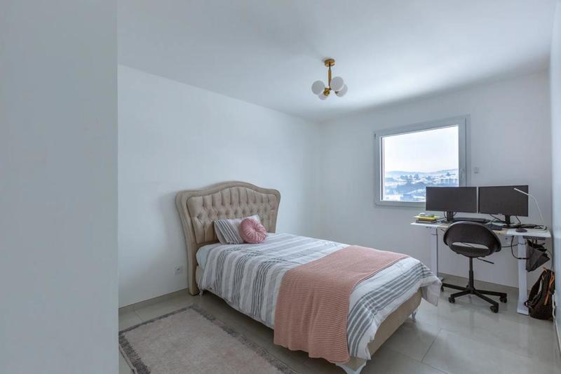 Maison - 142 m² - 6 pièces