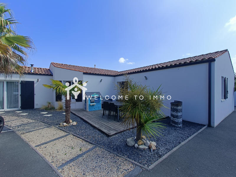 Maison - 175 m² - 8 pièces