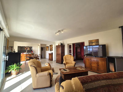 Maison - 167 m² - 5 pièces