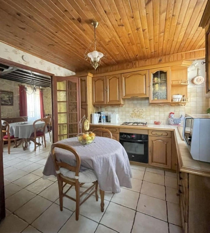 Maison - 110 m² - 5 pièces