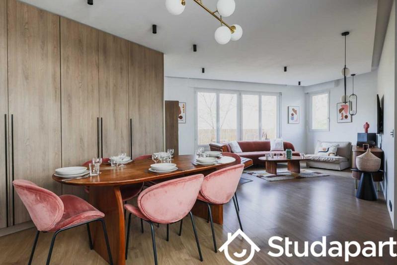 Appartement - 85 m² - 3 pièces