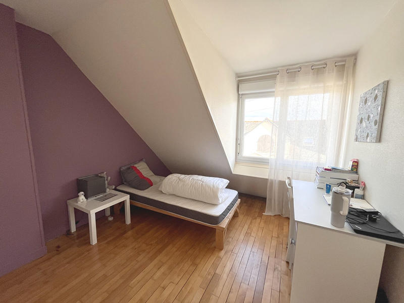 Maison - 157 m² - 7 pièces