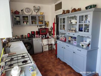 Corps de ferme - 160 m² - 5 pièces