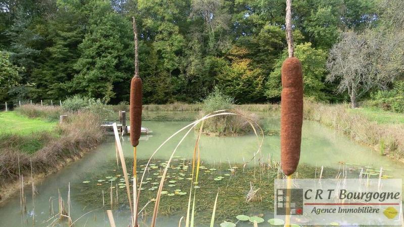 Maison - 240 m² - 8 pièces