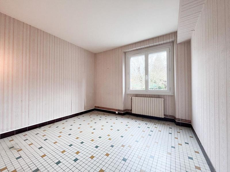 Maison - 104 m² - 6 pièces