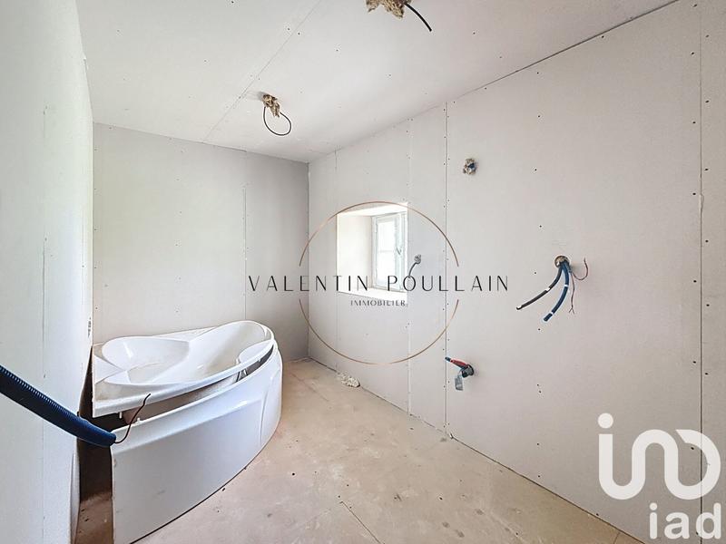 Maison - 179 m² - 7 pièces