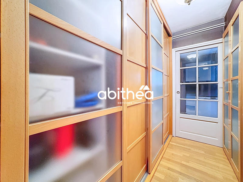 Appartement - 107 m² - 5 pièces