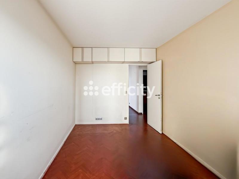 Appartement - 95 m² - 4 pièces