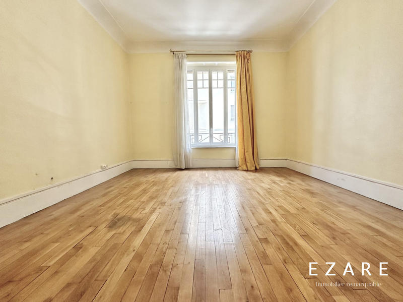 Appartement - 138 m² - 5 pièces