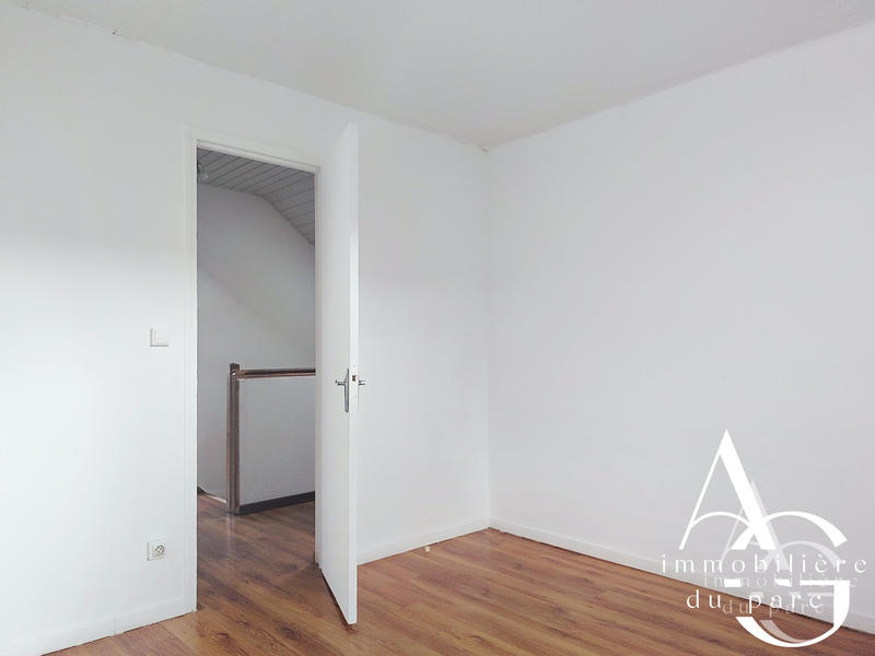 Maison traditionnelle - 113 m² - 6 pièces