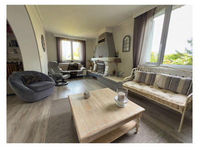 Maison - 153 m² - 6 pièces