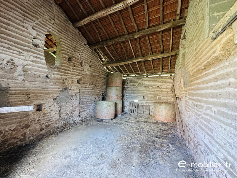 Ferme - 300 m² - 4 pièces