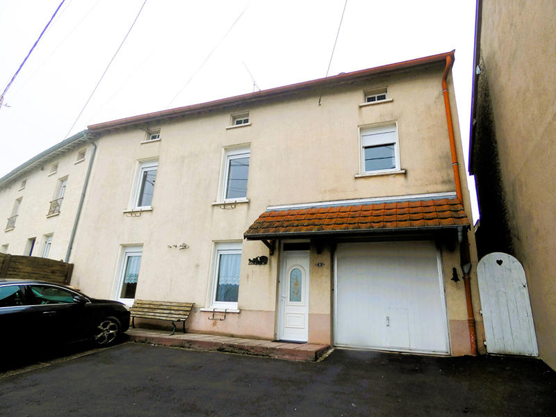 Maison - 203 m² - 7 pièces