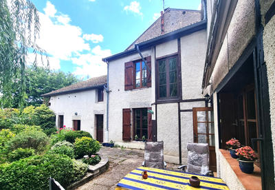 Maison - 190 m² - 6 pièces