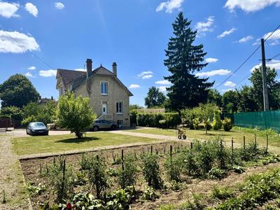 Maison - 126 m² - 4 pièces