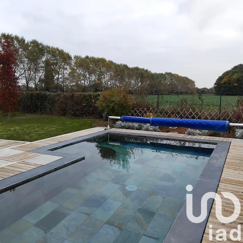 Maison - 90 m² - 5 pièces