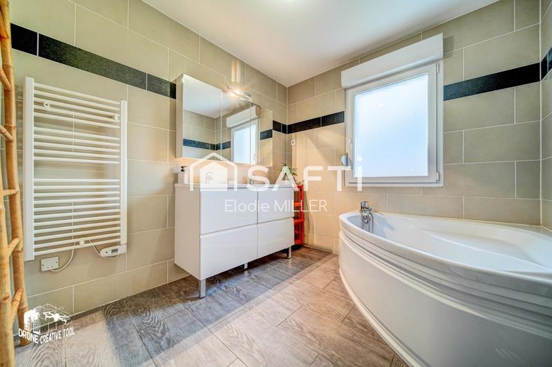 Maison - 126 m² - 7 pièces