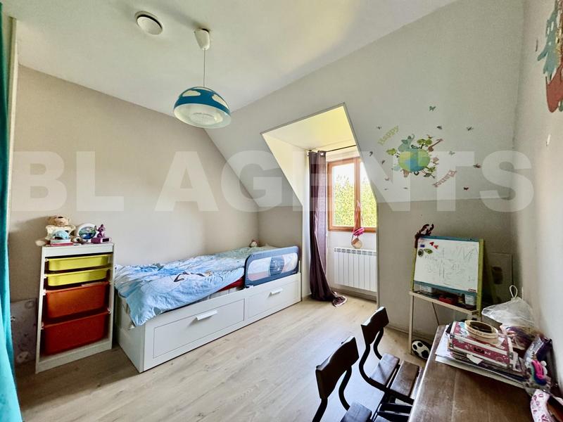 Maison - 157 m² - 7 pièces