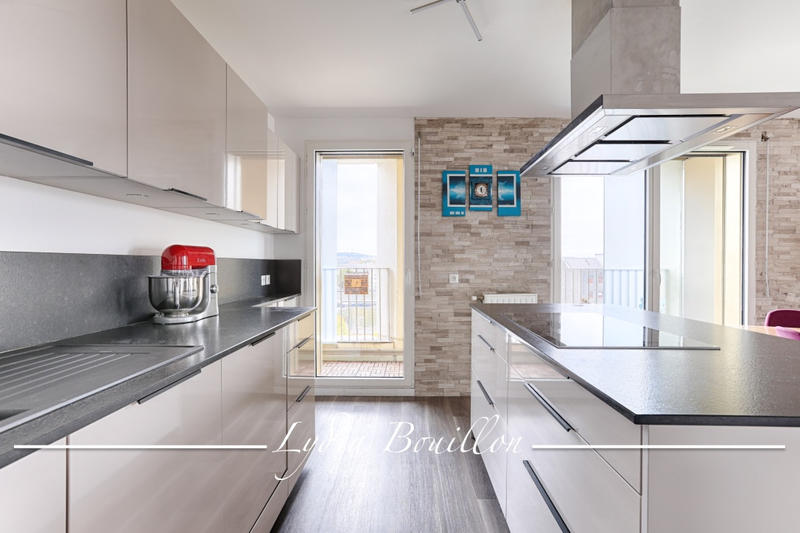 Appartement - 71 m² - 3 pièces