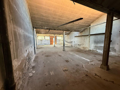 Local d'activité / Entrepôt - 132 m² - 1 pièce