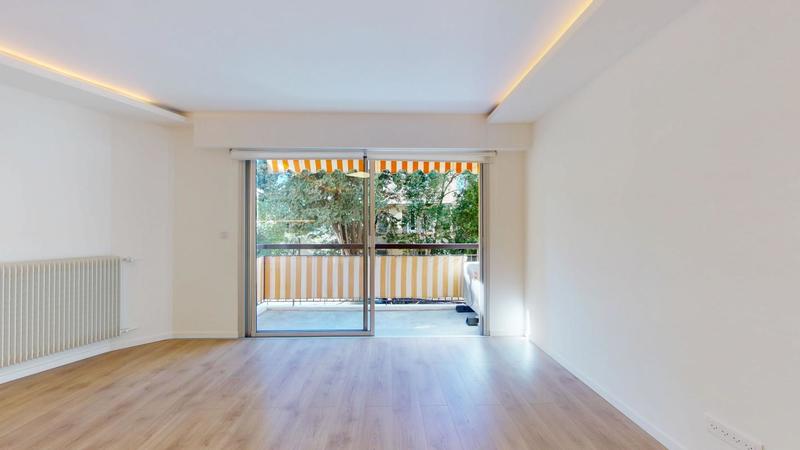 Appartement - 84 m² - 3 pièces