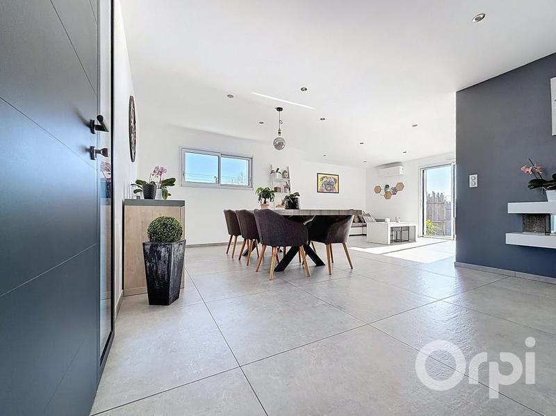 Maison de ville - 210 m² - 7 pièces