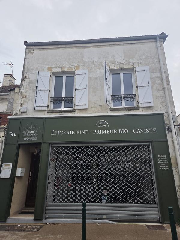 Fonds de commerce - Magasins - 175 m²